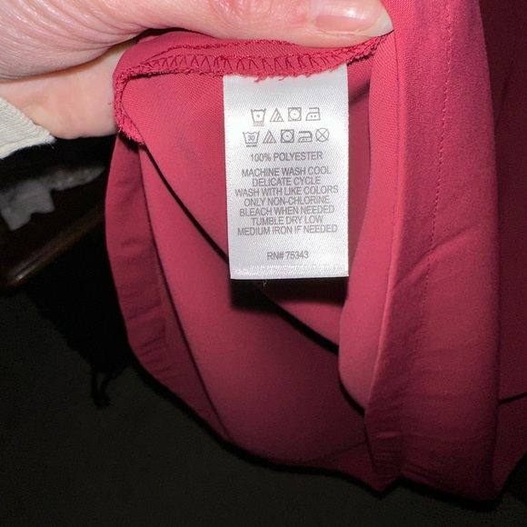 Red Adrienne Vittadini Flutter Sleeve Mini Dress - Picture 5 of 6